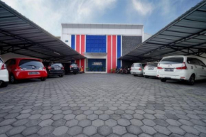D'Paragon Flamboyan